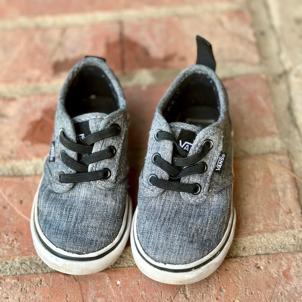 Toddler Vans C6. Slip on - elastic laces. Great condition.